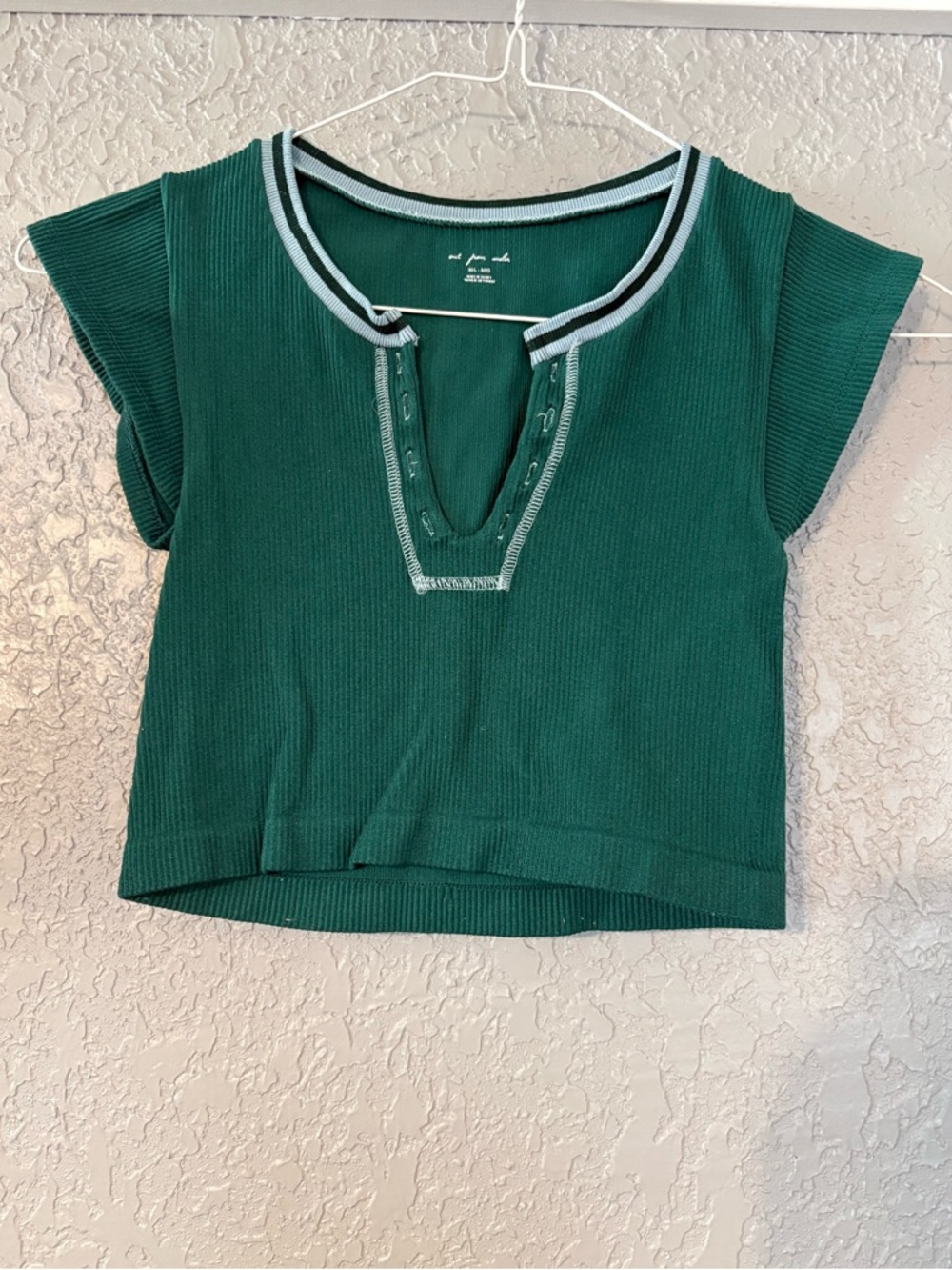 Urban Outfitters Out From Under Go For Gold Seamless Crop Top (M/L)